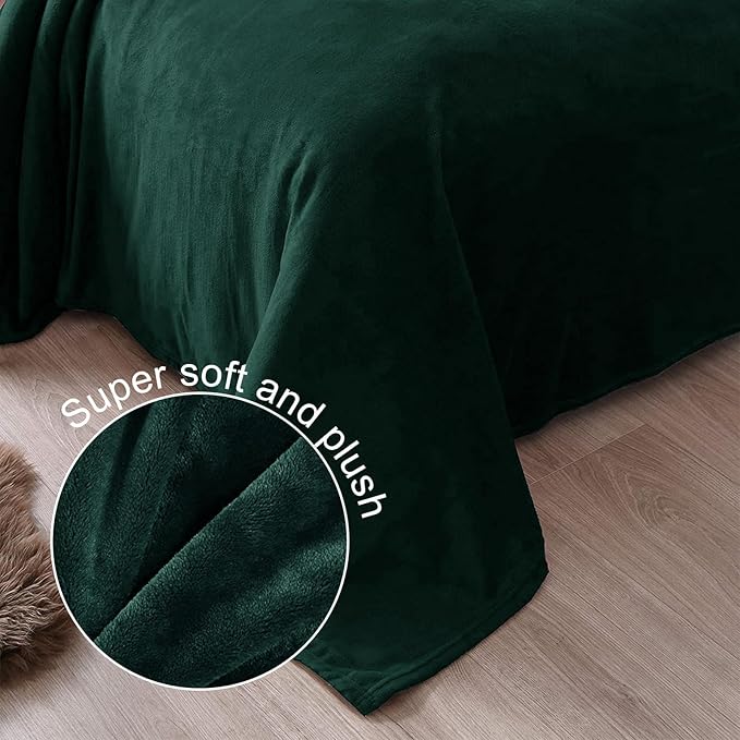 Exclusivo Mezcla Fleece Blankets Queen Size for Bed, Super Soft and Warm, All Season, Cozy, Plush, Lightweight, 90x90 Inches, Forest Green