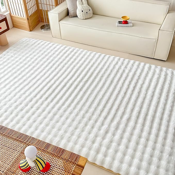 White Rabbit Plush Rug 6'x9', Fluffy Faux Fur Shaggy Area Rug for Nursery, Kids Room Decor, Soft Fuzzy Carpet for Living Room, Bedroom, Teen Girls Room