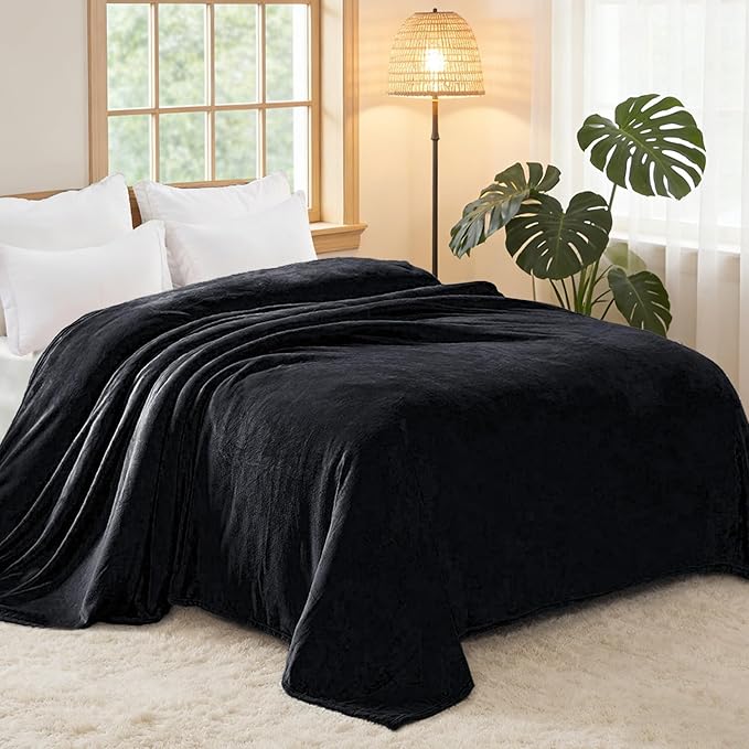 Exclusivo Mezcla Fleece Blankets Queen Size for Bed, Super Soft and Warm, All Season, Cozy, Plush, Lightweight, 90x90 Inches, Black