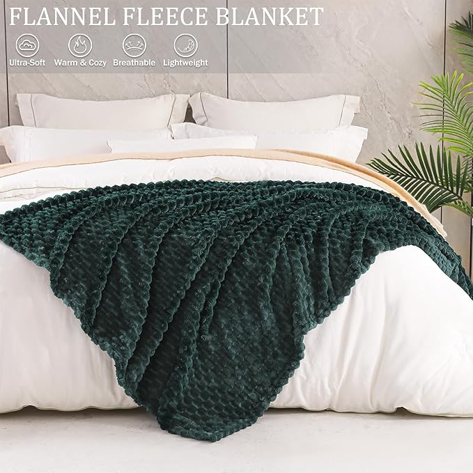Exclusivo Mezcla Fleece Twin Blanket for Bed, Extra Large Fuzzy Forest Green Bed Blankets, Soft Cozy Plush Sofa Throws for All Seasons, 60x80 Inches