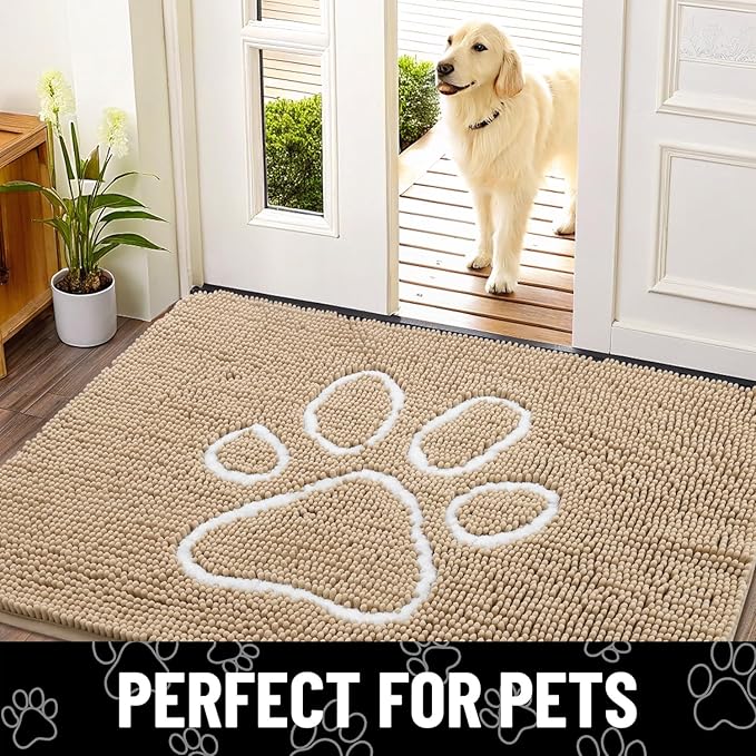 Smiry Dog Door Mat for Muddy Paws, Absorbent Dirt Trapper Non Slip Quick Dry Washable Chenille Mat for Mud Dogs, Entry Rug for Indoor and Outdoor (45x27 Inches, Beige and White)