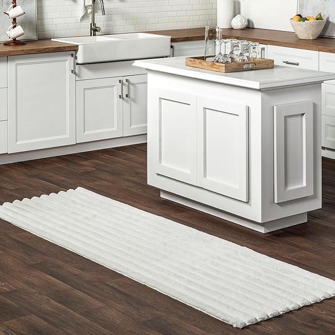 Nuloom SuperiorWash Collection Kai Off-White, 2'6" x 8', Fluffy and Cozy, High Traffic, Stain Resistant, Easy Clean, Durable Washable Runner for Bedroom, Living Room, Dining, Den, Foyer, Entryway