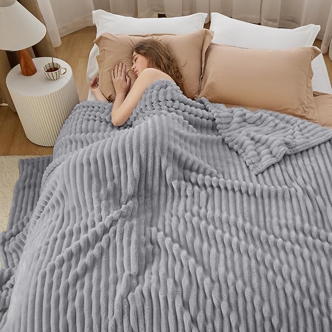 Bedsure GentleSoft King Size Blanket for Bed - Cozy Soft Blankets for Women, Cute Large Fleece Throws for Girls, Light Grey, 108x90 Inches